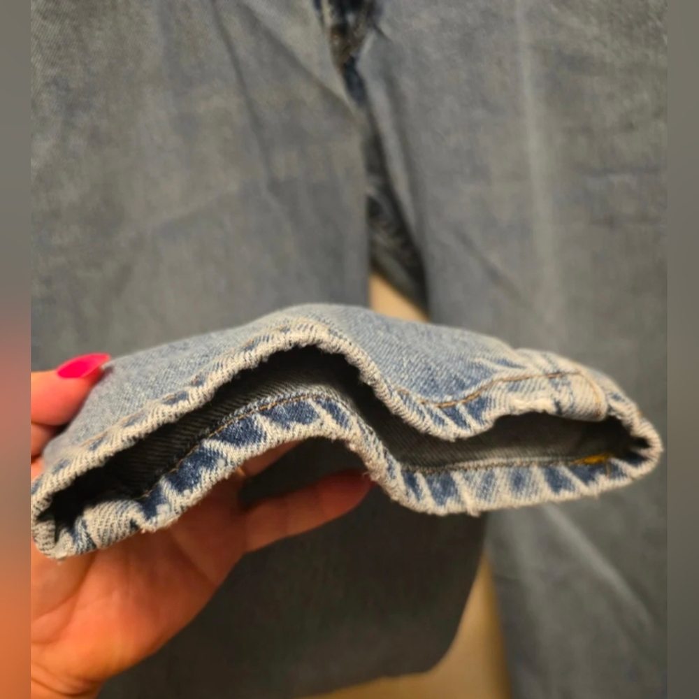 Levi's Classic Straight Denim Jeans - Picture 4 of 5